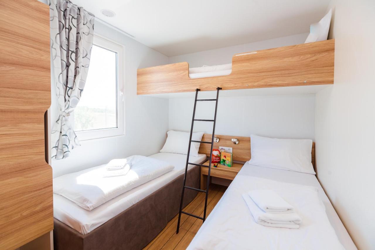 Premium Mobile Homes Istria - Camping Lanterna Porec - Luxury Mobilhome Ngoại thất bức ảnh